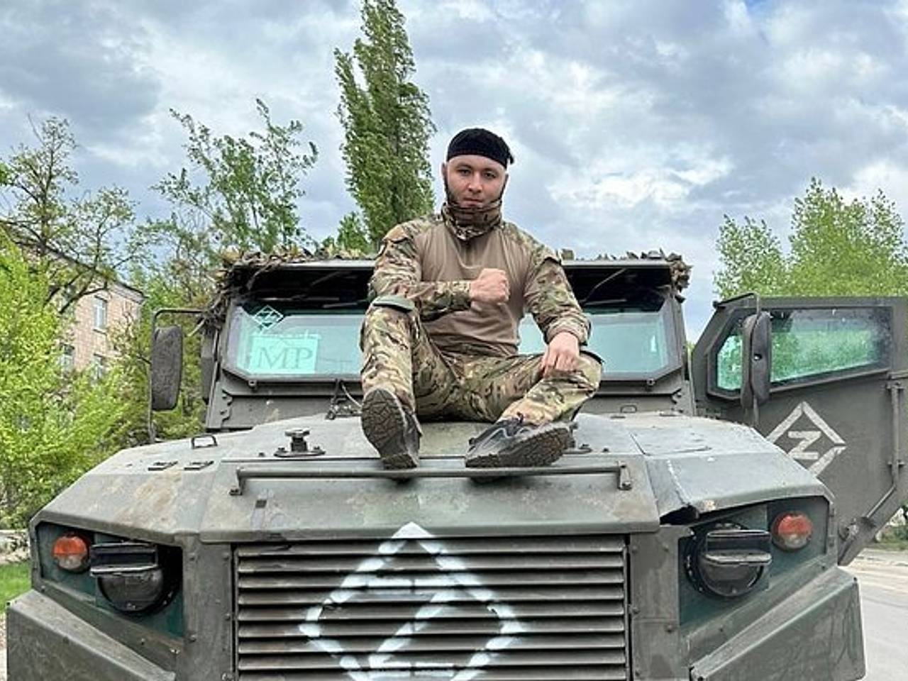 Военкор «Ахмата» снял платиновую звезду «Вагнера» после скандала