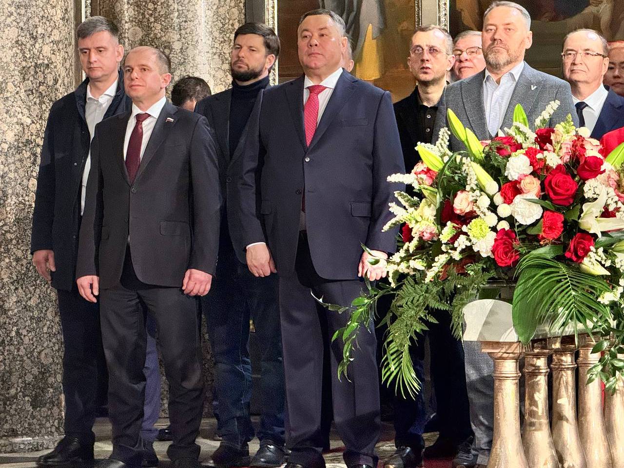 Депутат Михаил Романов поздравил петербуржцев со Светлым Христовым Воскресением