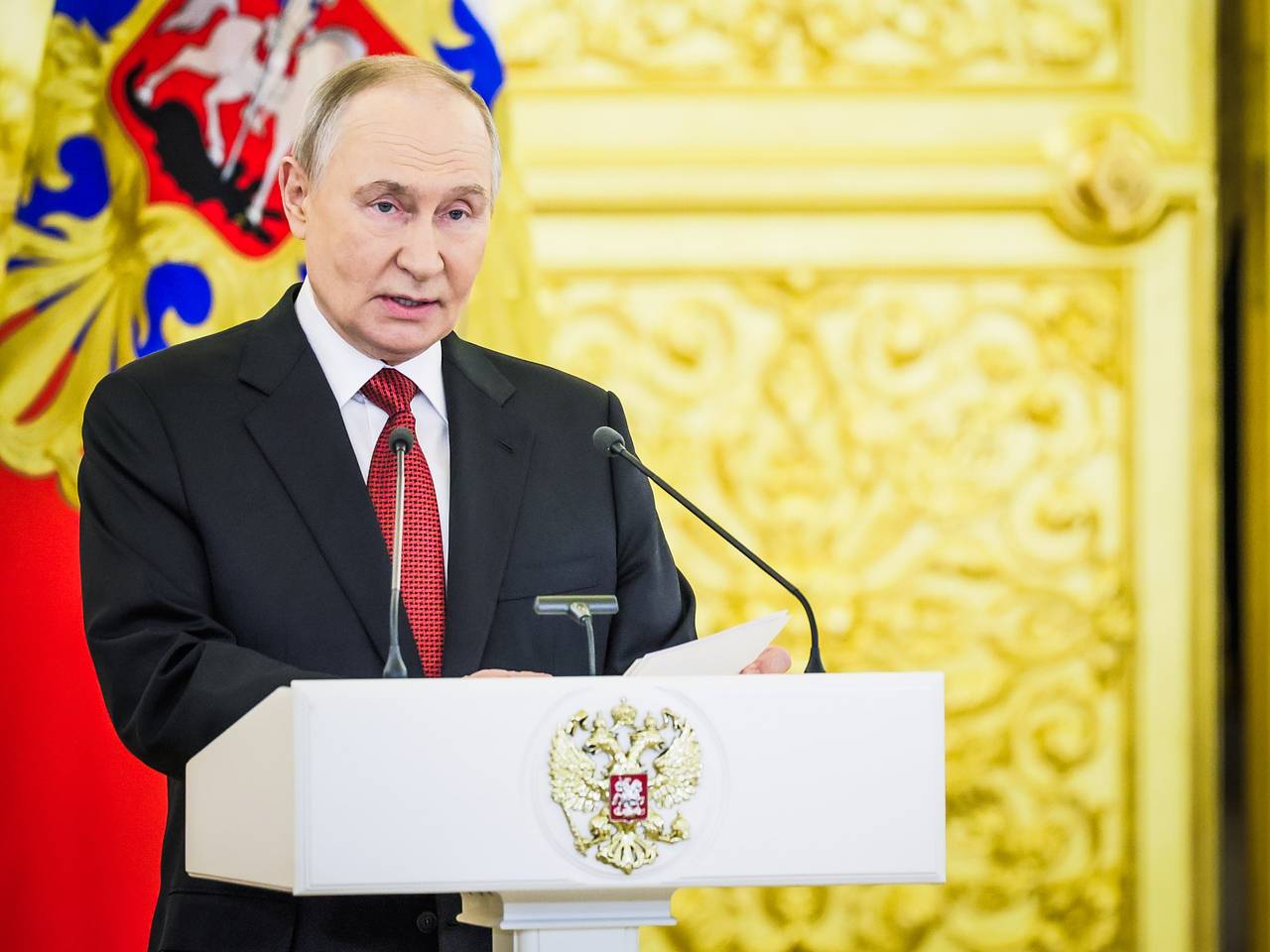 Путин встретился с верховным правителем Малайзии