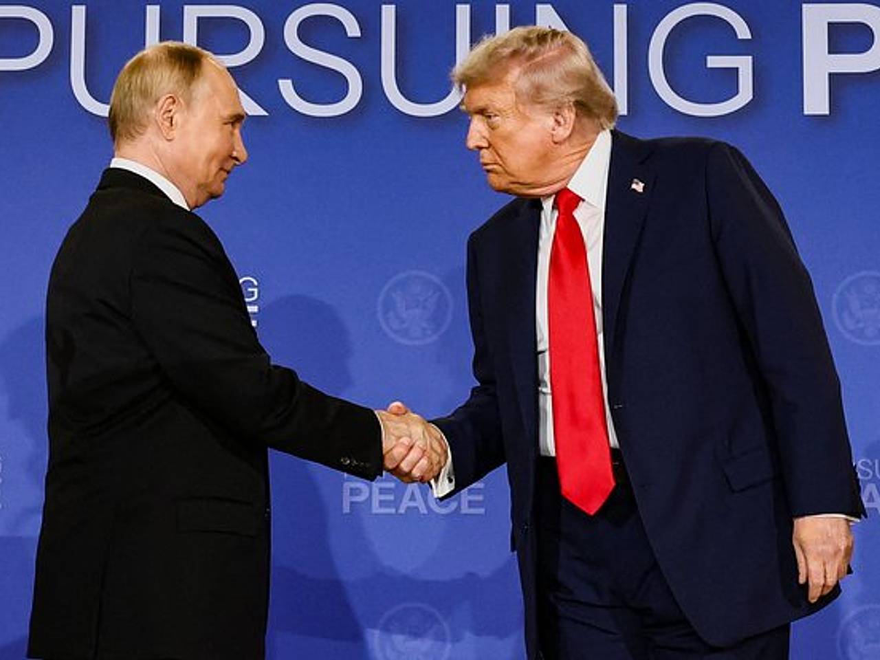 В России отреагировали на заявление Трампа о согласии Путина приостановить удары по Киеву