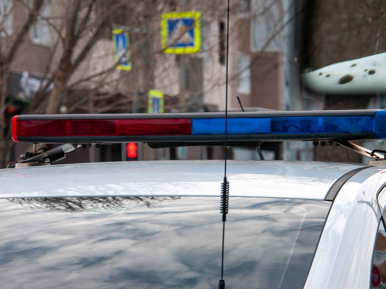 Россиянин избил бывшую девушку в школе при учителях и поплатился