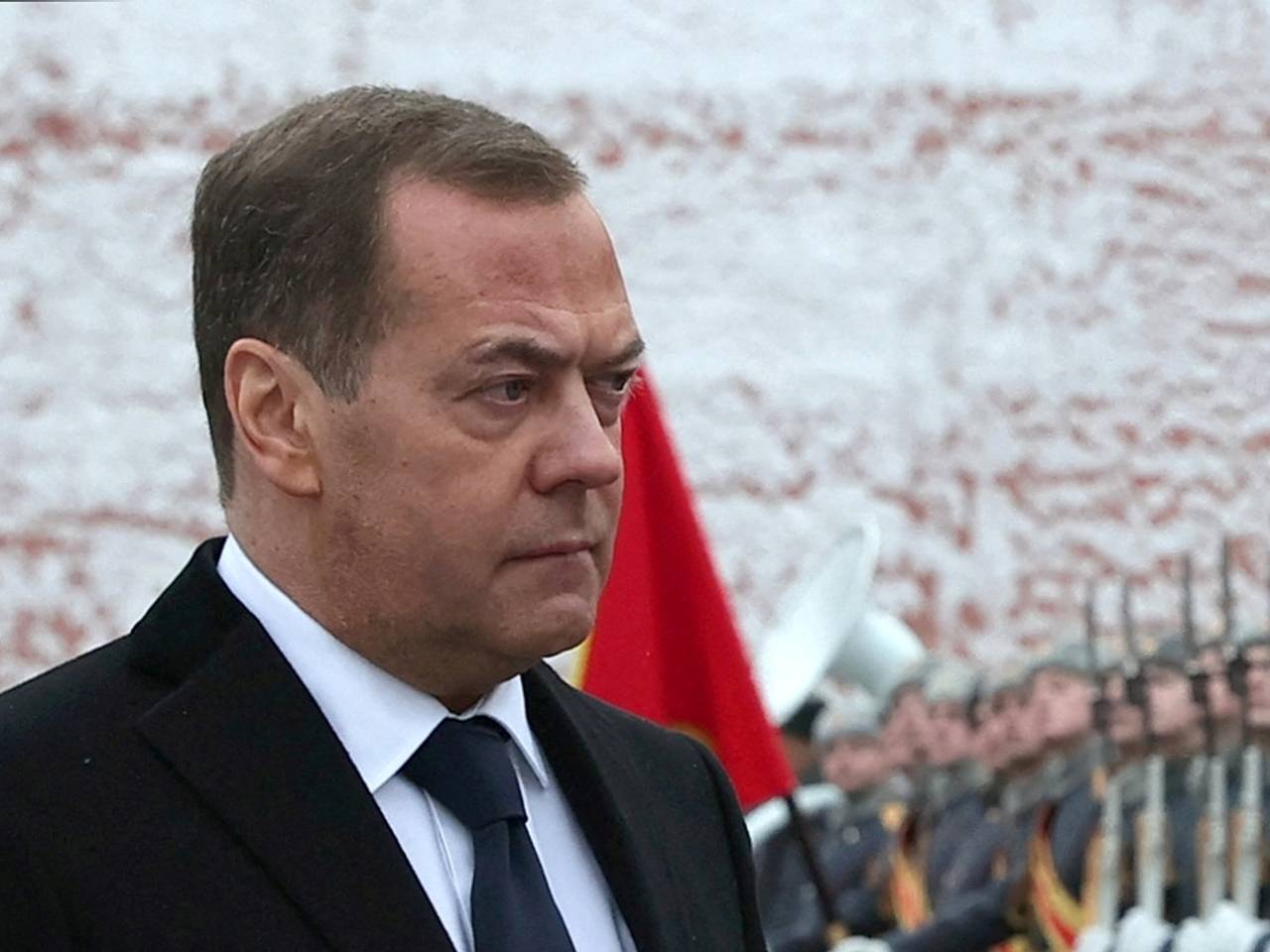 Медведев обратился к Европе с вопросом