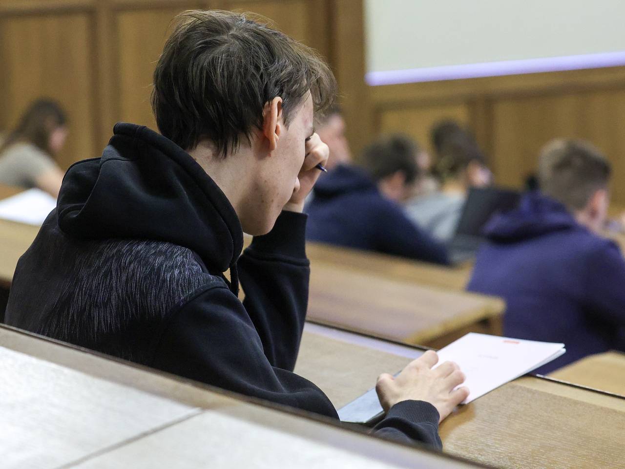 В России предложили изменить цену на первое высшее образование
