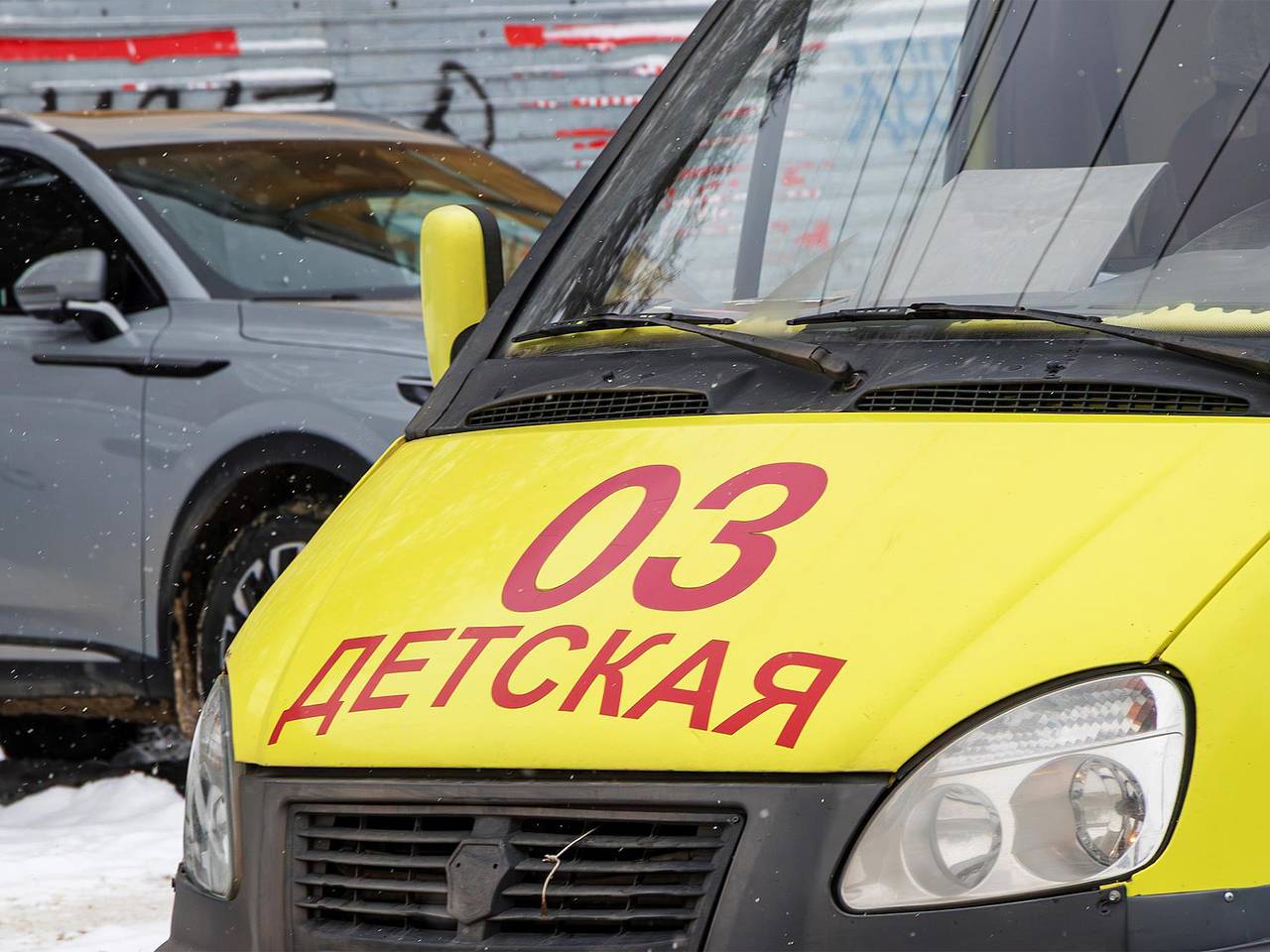 Россиянка обвинила врачей в отказе подняться на двухъярусную кровать к больной дочери