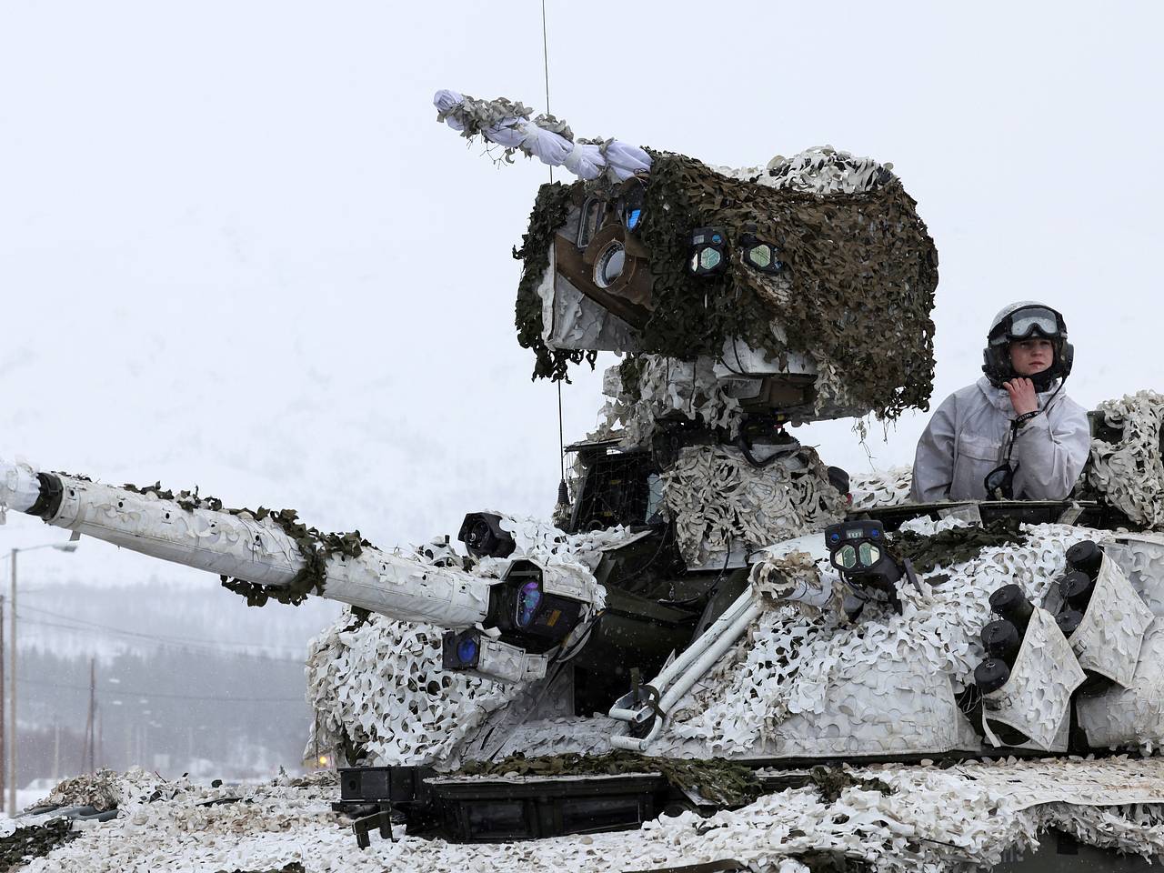 В России ответили на планы НАТО ввести войска на Украину