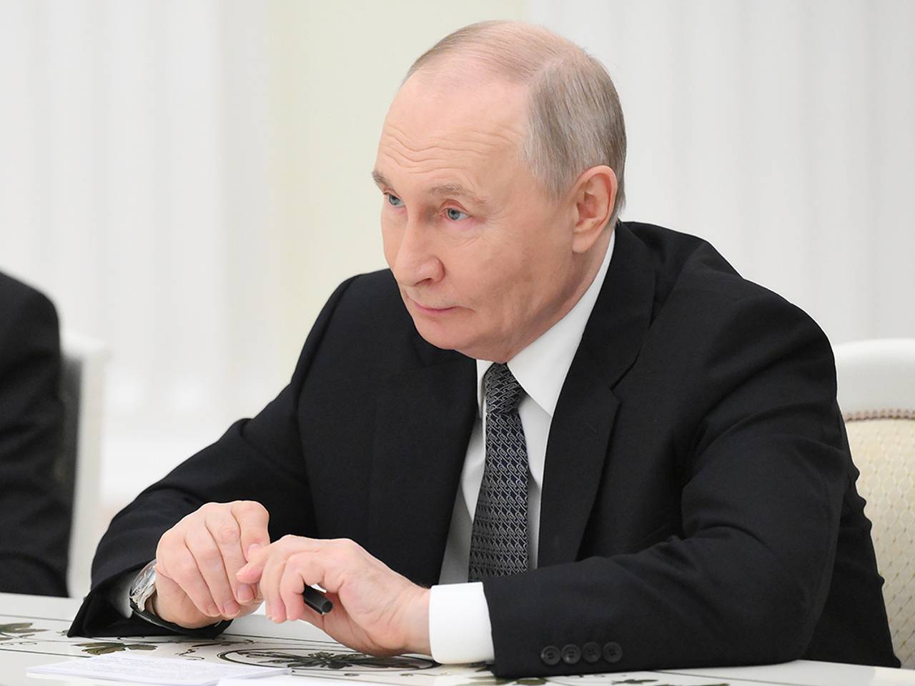 Путин отобрал 40 россиян ради одной цели