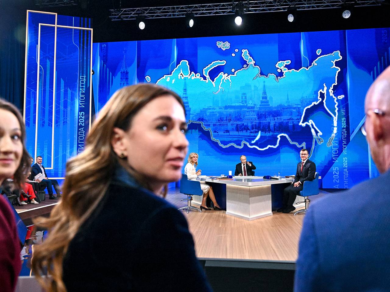 Путин утвердил перечень поручений по итогам прямой линии