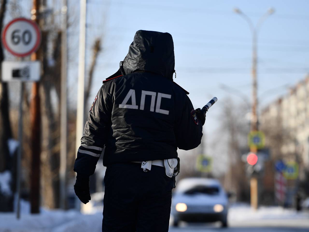 Российский депутат отказался от проверки на алкоголь и поплатился