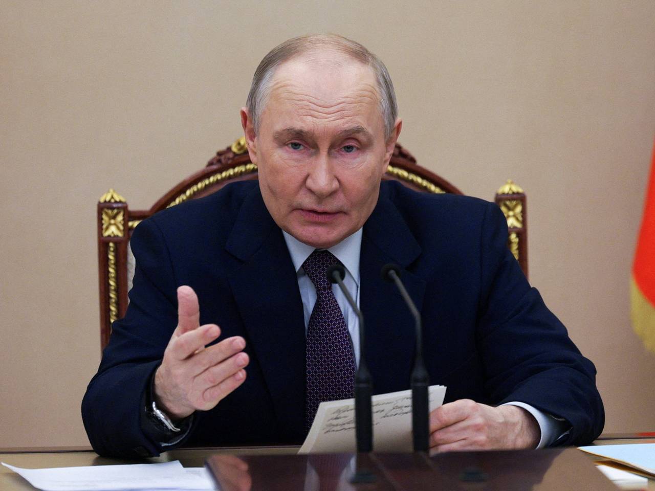 Описана возможная двухходовка Путина по завершению СВО