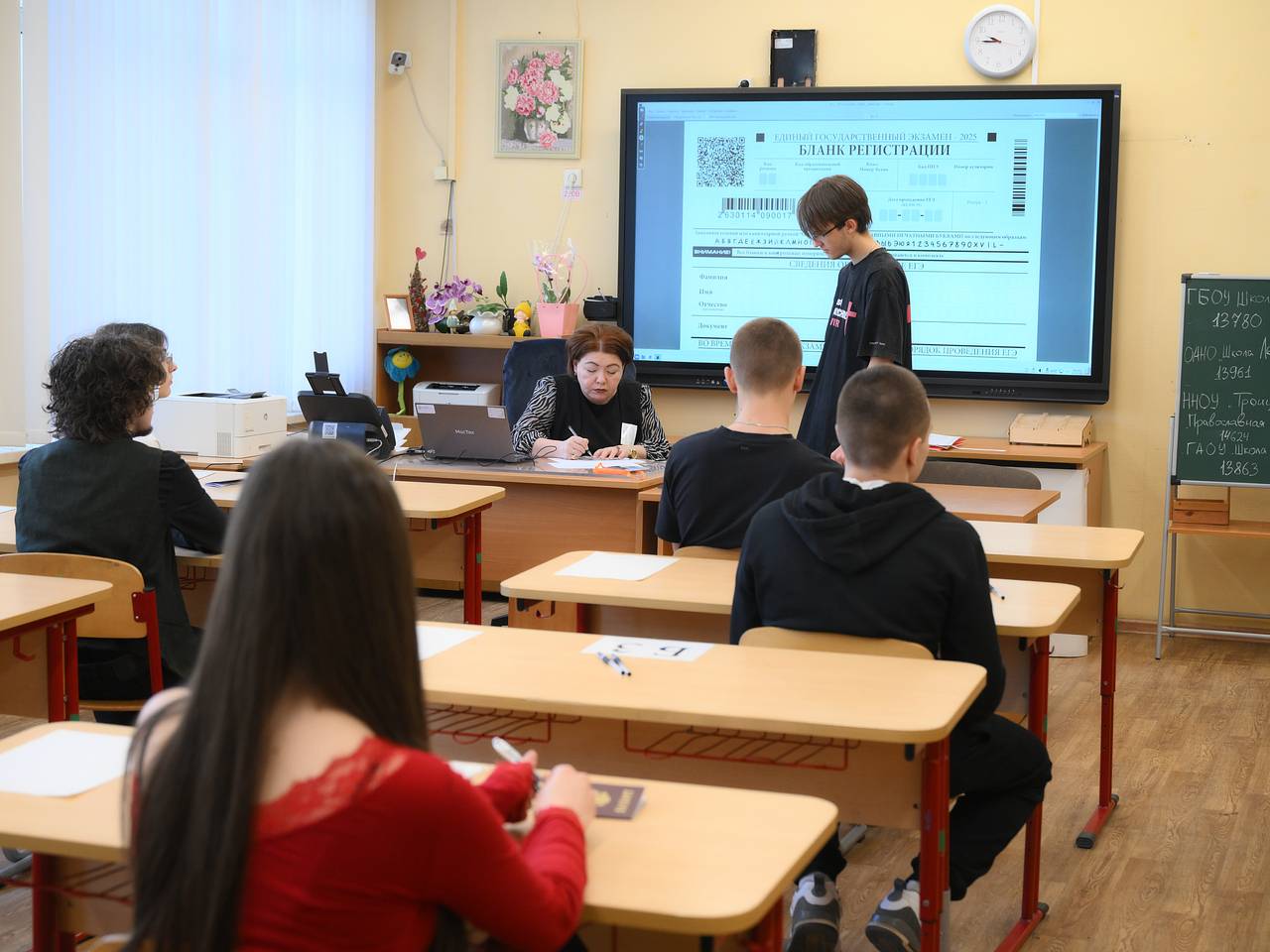 Глава Рособрнадзора назвал самую большую проблему перед внедрением ЕГЭ