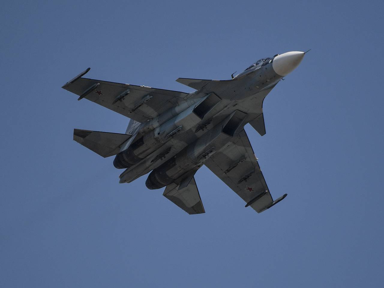 Стала известна судьба экипажа потерпевшего крушение Су-30 в Крыму