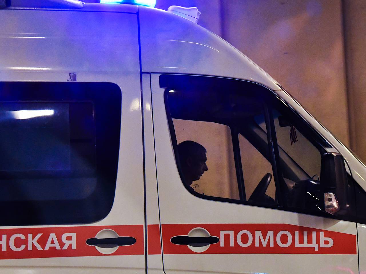Полуторагодовалому ребенку &laquo;зажевало&raquo; пальцы в российском метро