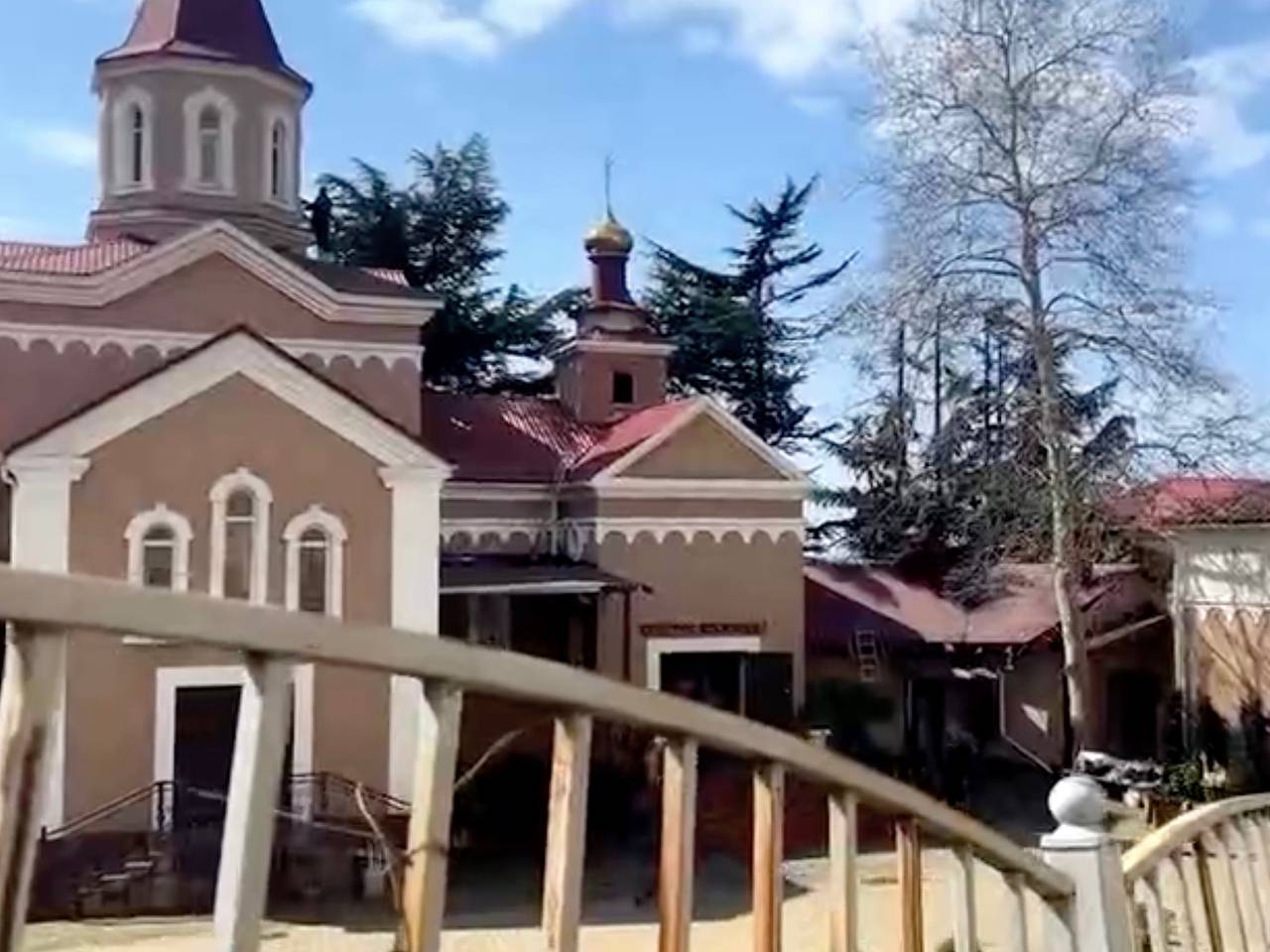 Появилось видео с последствиями атаки ВСУ на российский портовый город
