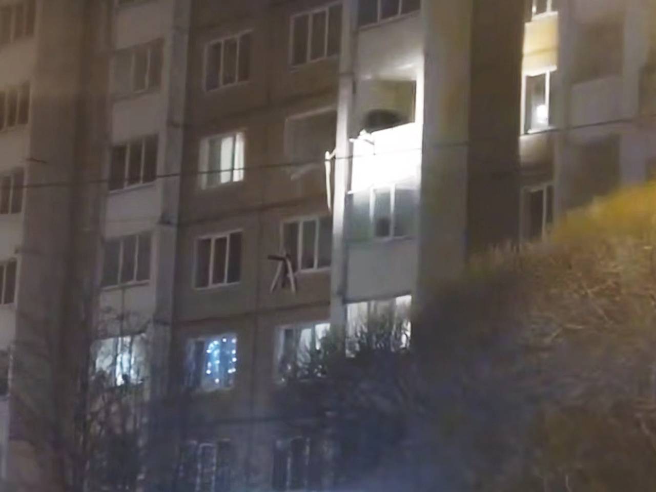 Названа предварительная причина взрыва в жилом доме в Санкт-Петербурге