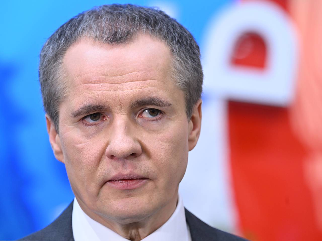 Люди пострадали при ударе ВСУ по административному зданию в российском регионе