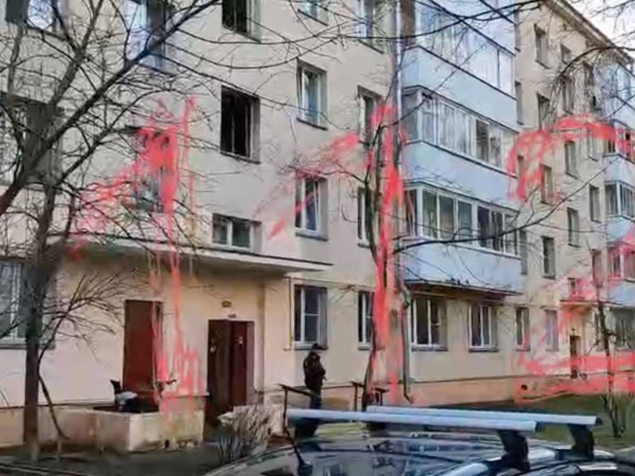 Один человек не выжил во время пожара во Внуково