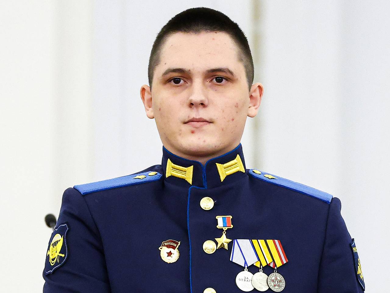Криминалист привел еще одну версию пропажи лично награжденного Путиным Героя России