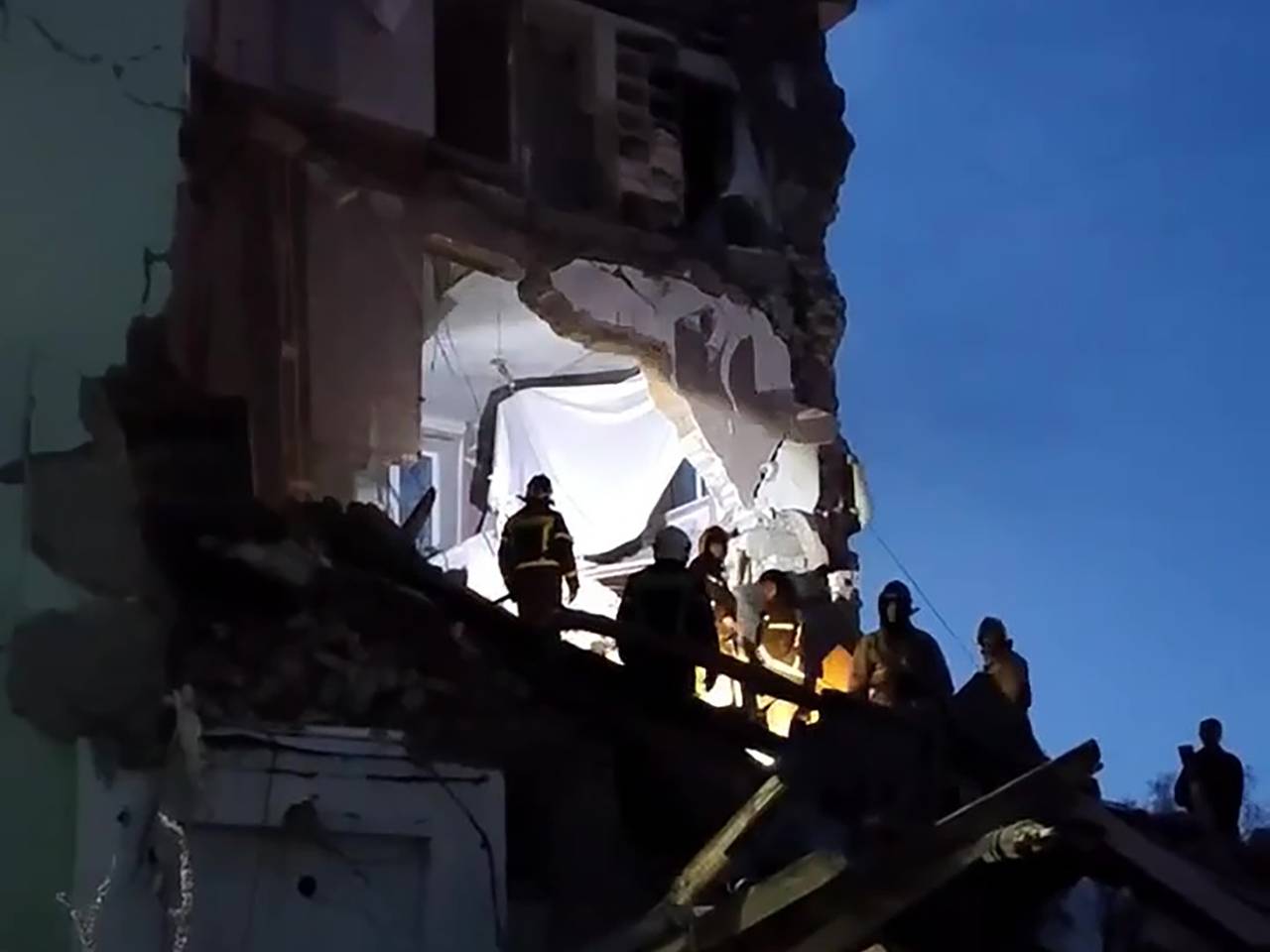 Стало известно о жертвах после атаки дронов ВСУ в Сызрани