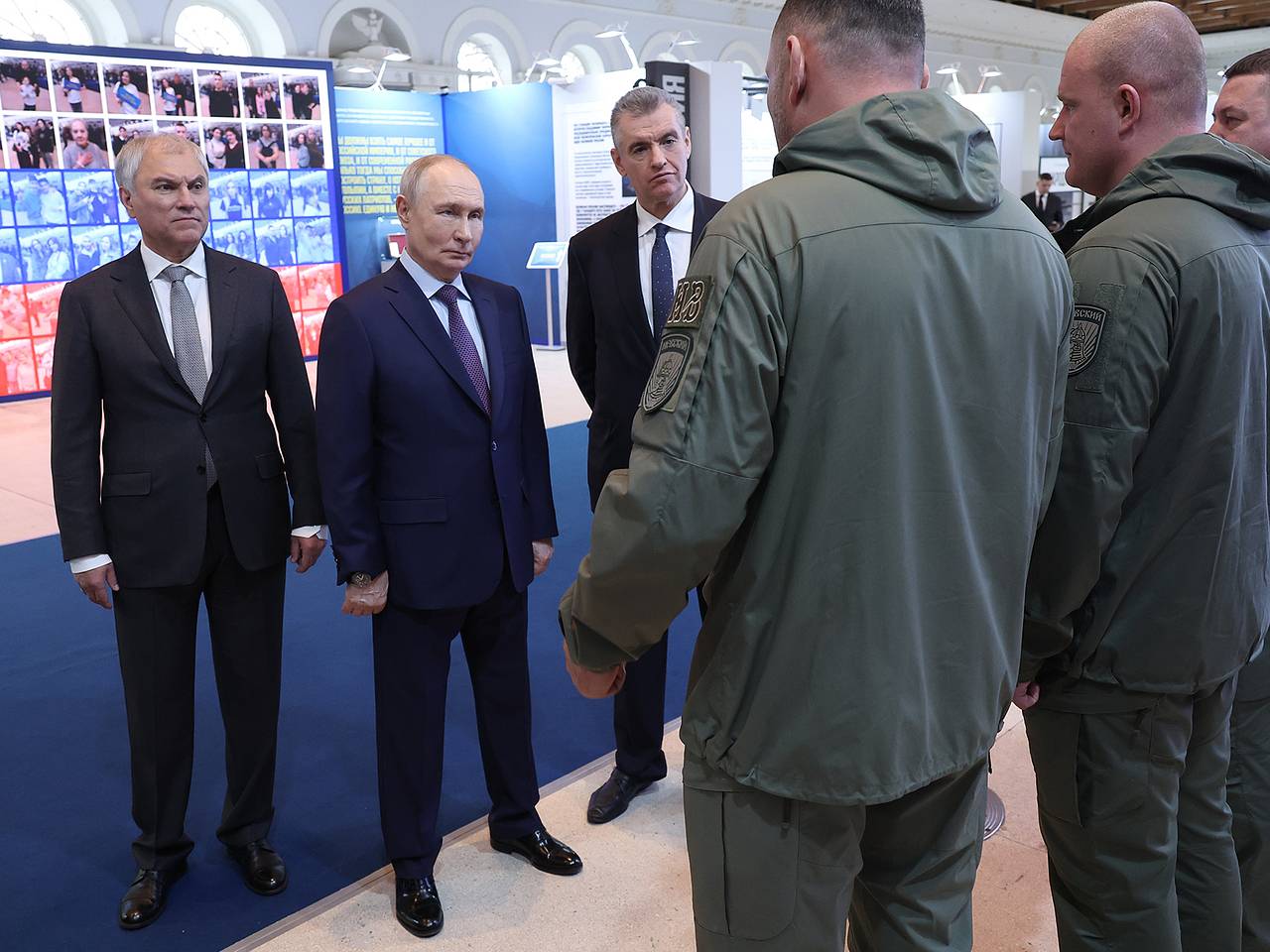 Путин поговорил с бойцами из добровольческой бригады ЛДПР