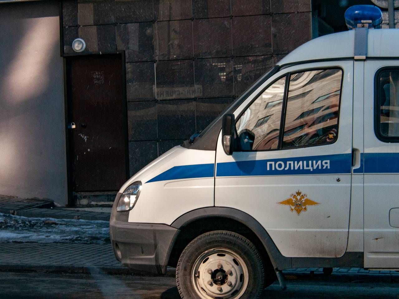 В России супруги заявили о ночном избиении на дороге мужчиной и женщиной в хиджабе