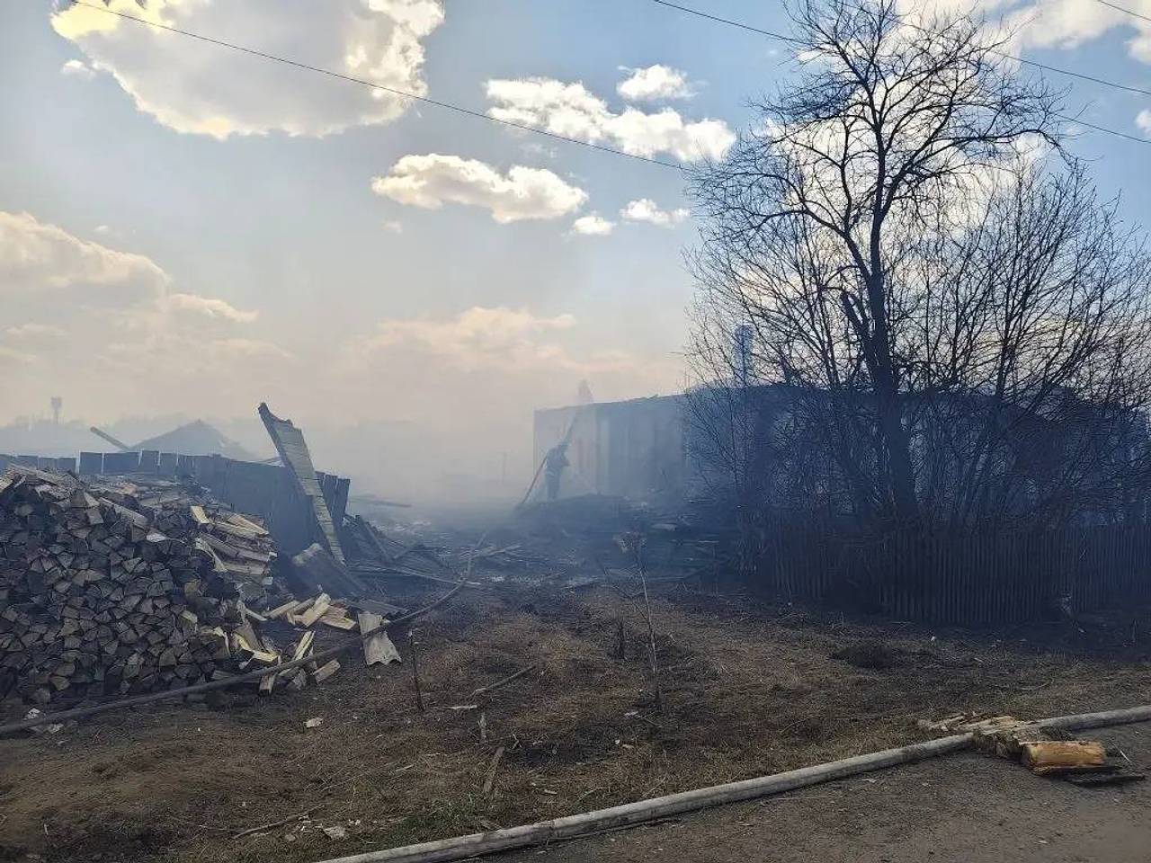 Раскрыта причина пожара в 14 двухквартирных домах в российском регионе