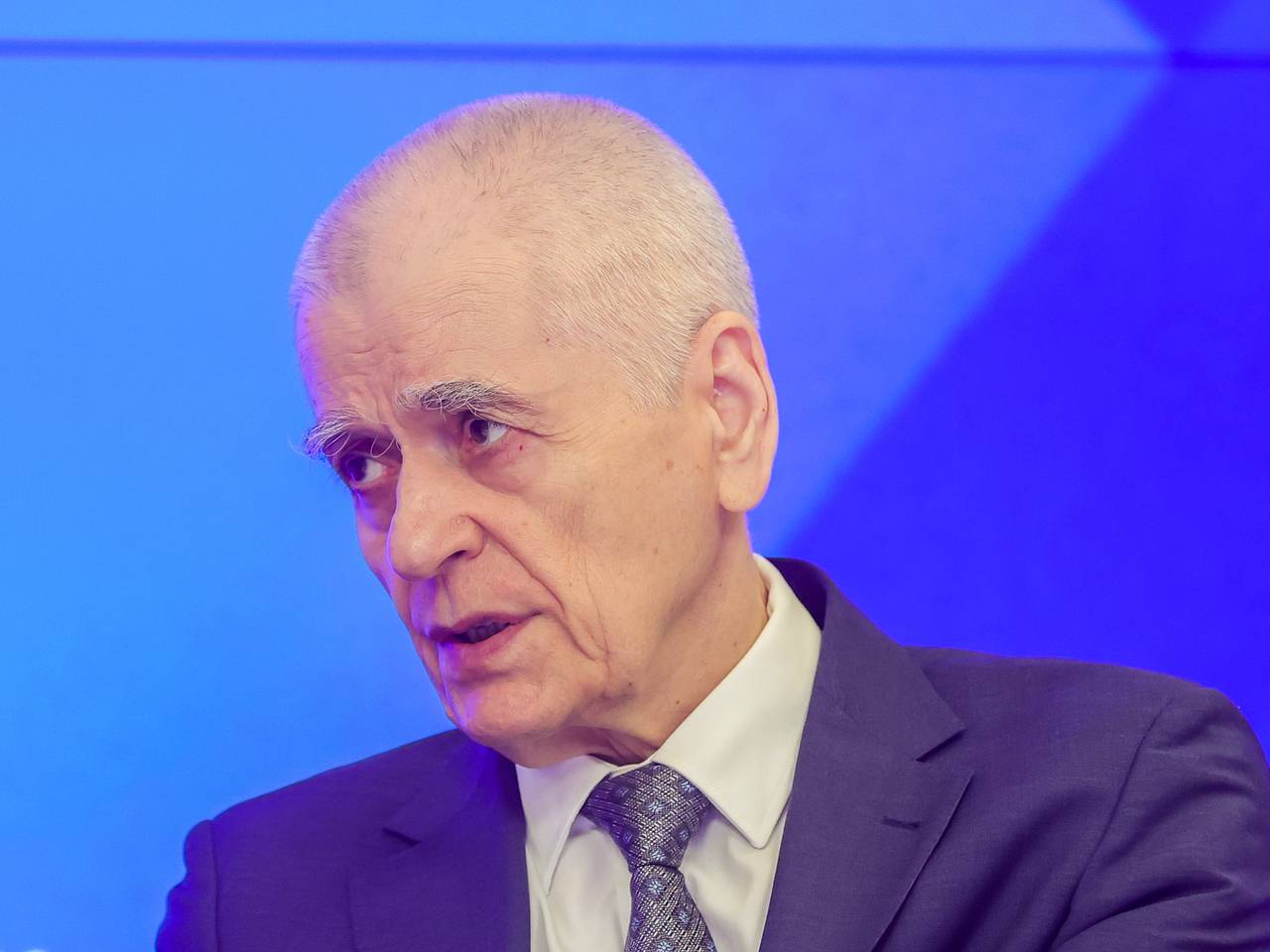 Академик Онищенко рассказал о неудачной попытке сдать ЕГЭ