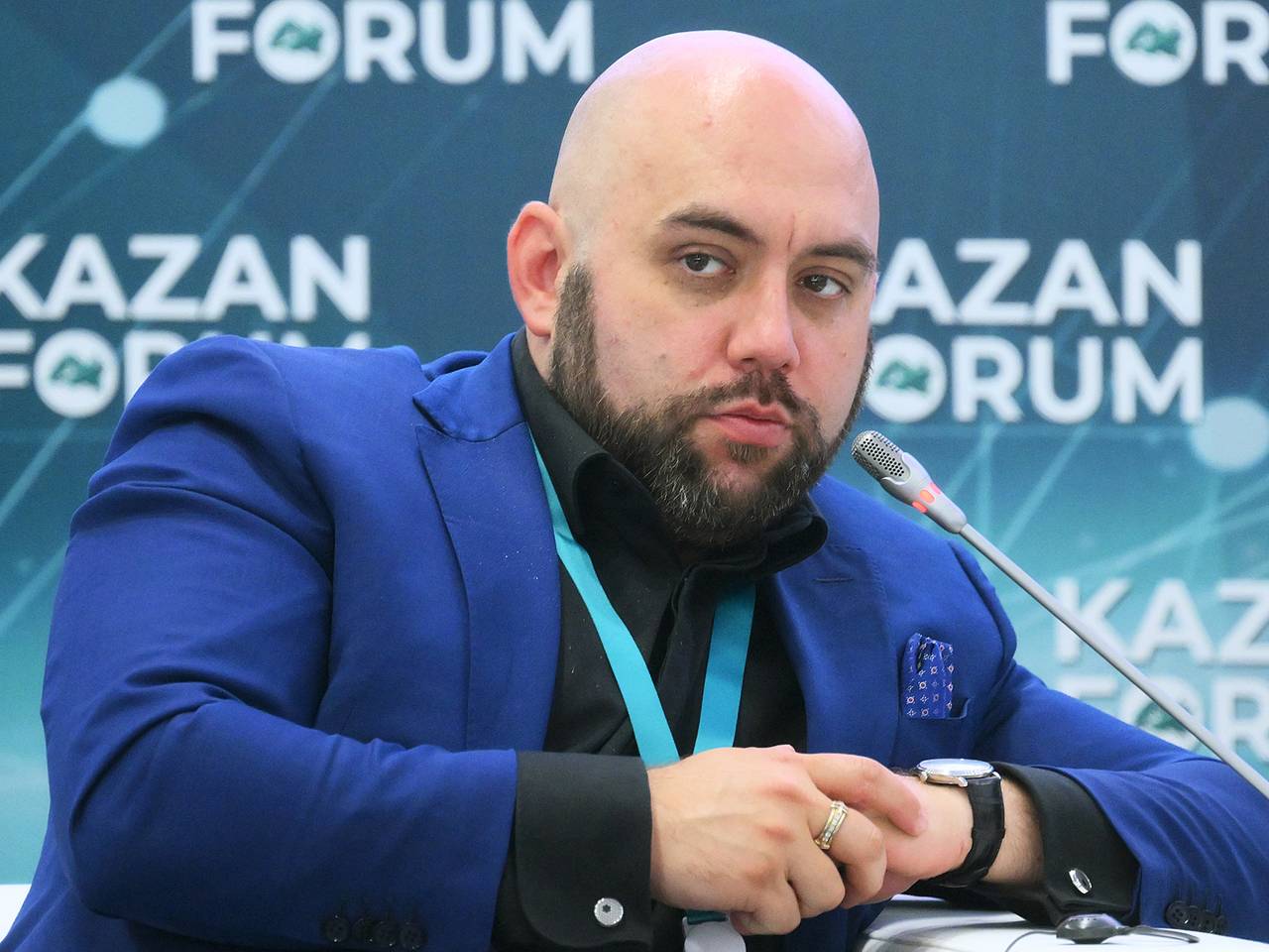 Семен Теняев сравнил развитие робототехники с автомобильной революцией начала ХХ века