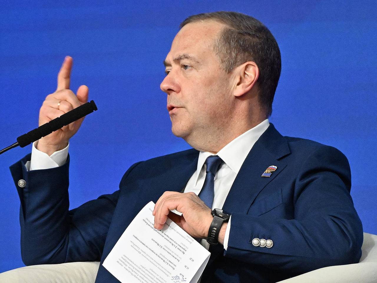 Медведев высказался об анти-СВО
