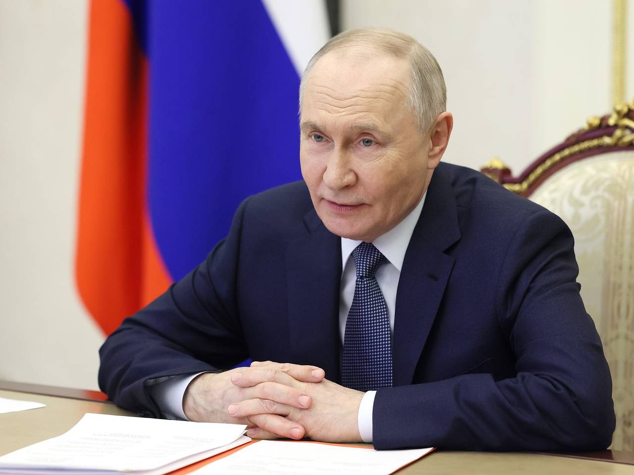 Путин заявил об отсутствии докладов о провокациях Киева на 9 мая