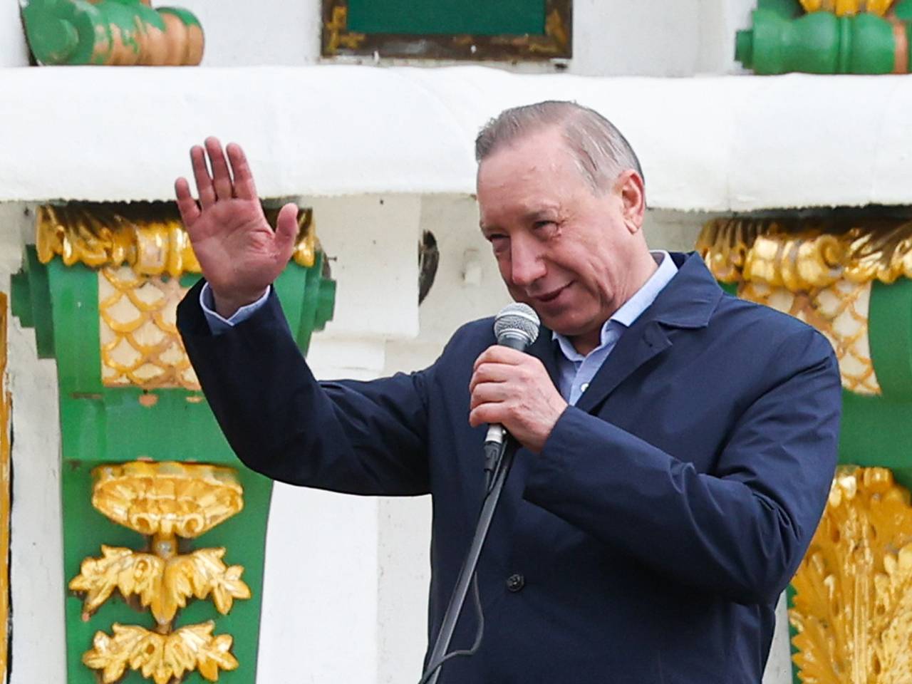 Депутат Михаил Романов поздравил губернатора Петербурга Александра Беглова с юбилеем