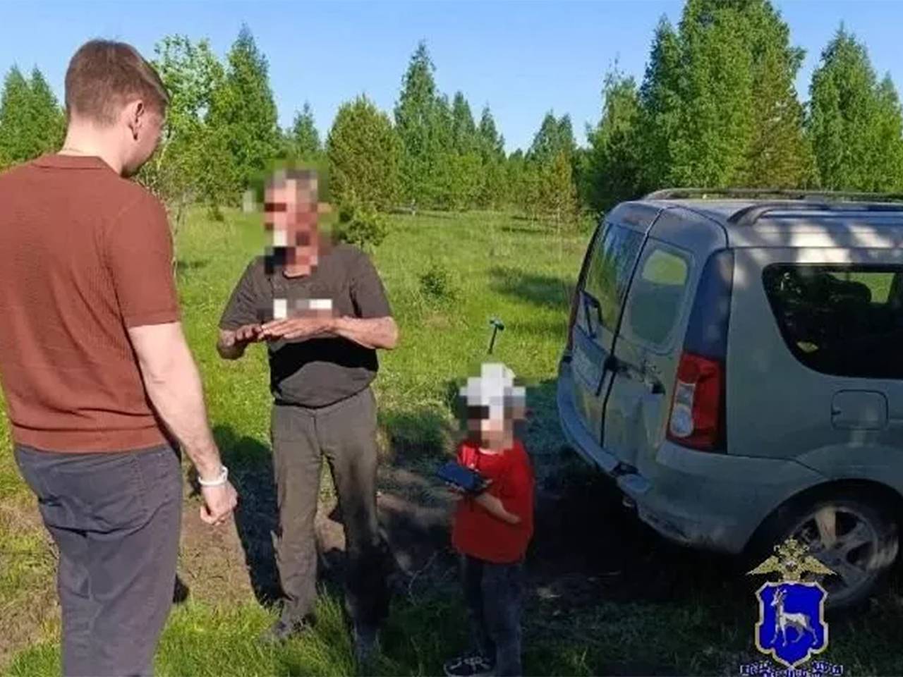 Пропавших в лесу пенсионера и ребенка нашли после масштабных поисков