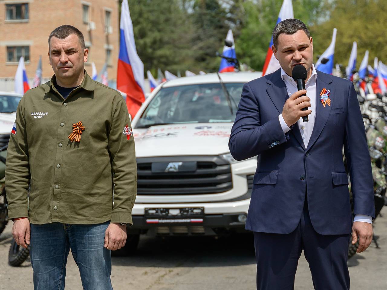 Бойцам СВО передали технику в преддверии Дня Победы