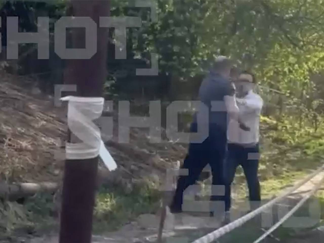 Россиянин избил инвалида и его четырехлетнюю дочь с аутизмом из-за тропинки в СНТ
