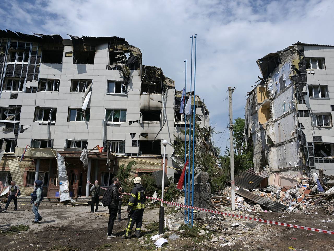 Одну из пострадавших при ударе ВСУ по колледжу в Старобельске доставили в Москву