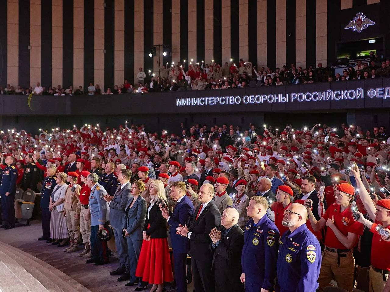 Президент поздравил &laquo;ЮНАРМИЮ&raquo; с десятилетием и назвал движение школой жизни