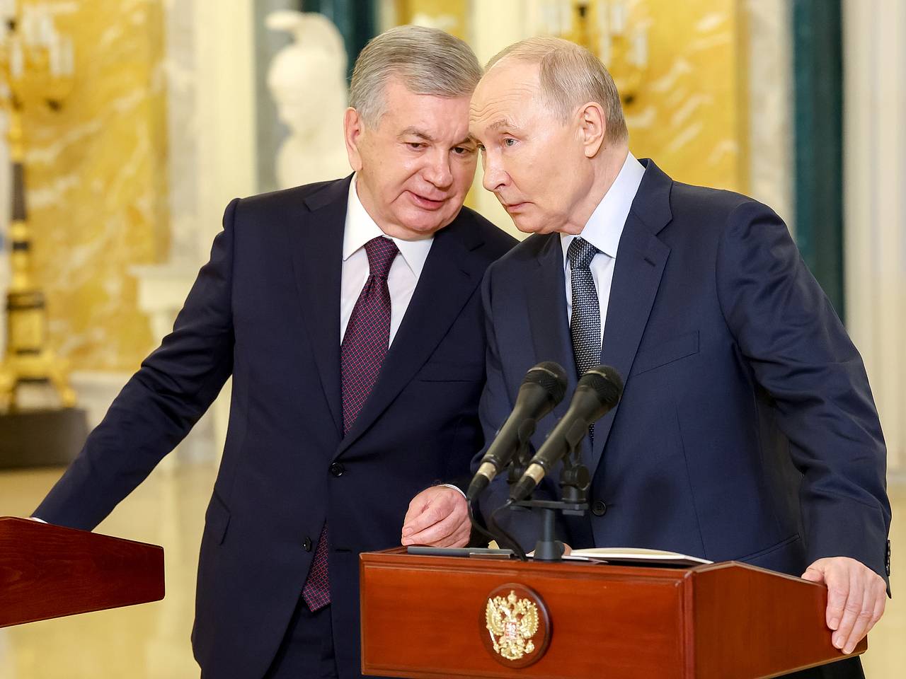 Путин встретился с президентом Узбекистана