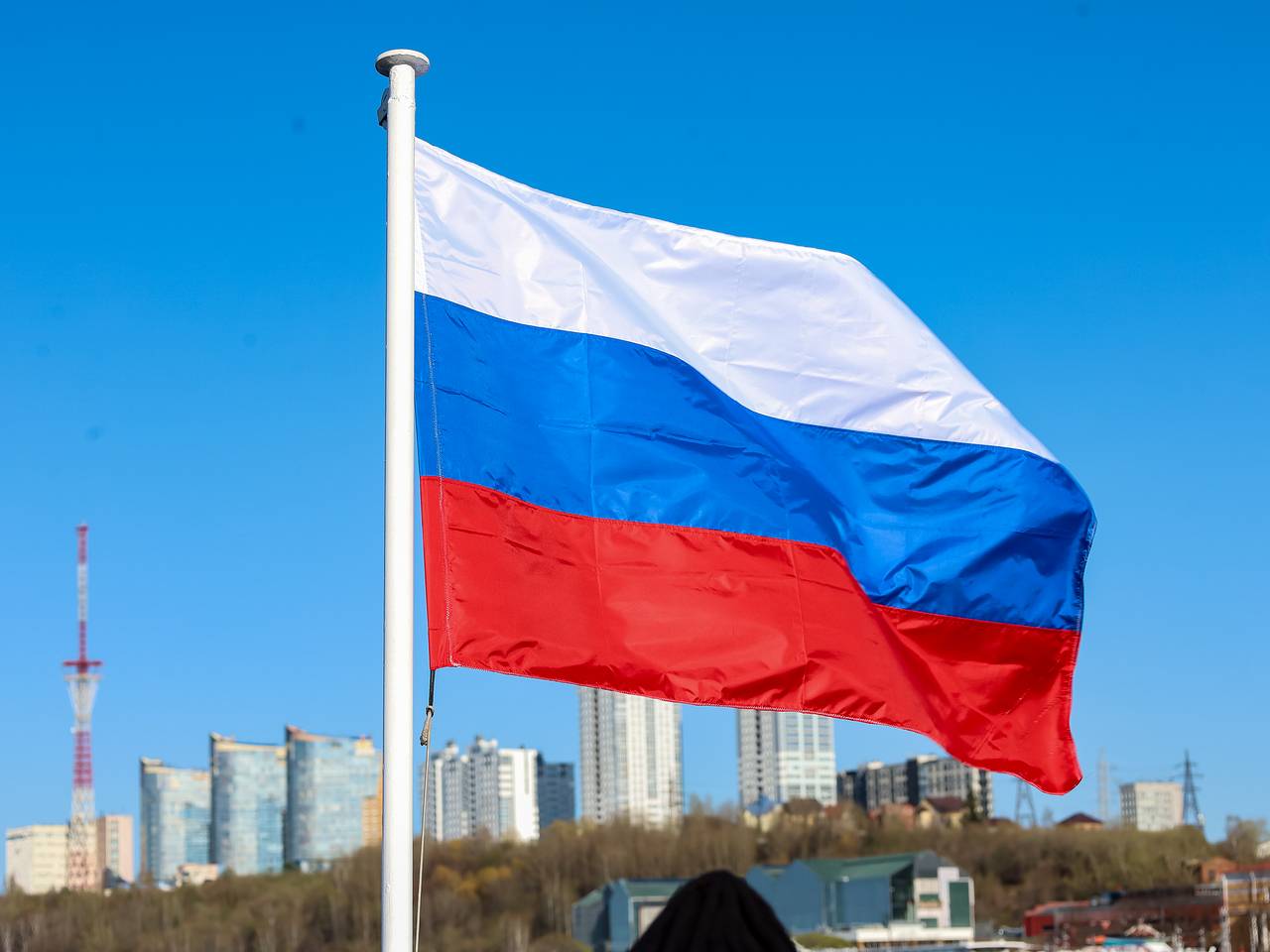 Россиянам напомнили о двух коротких рабочих неделях в 2026 году
