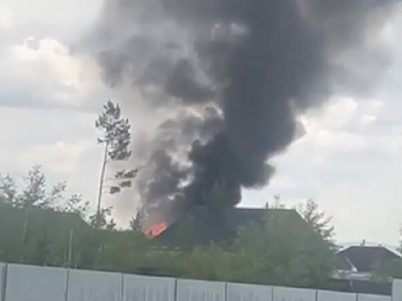 В России произошла серия пожаров из-за молний