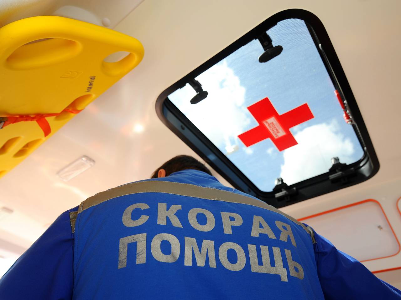 Российский школьник попал в реанимацию из-за бензина