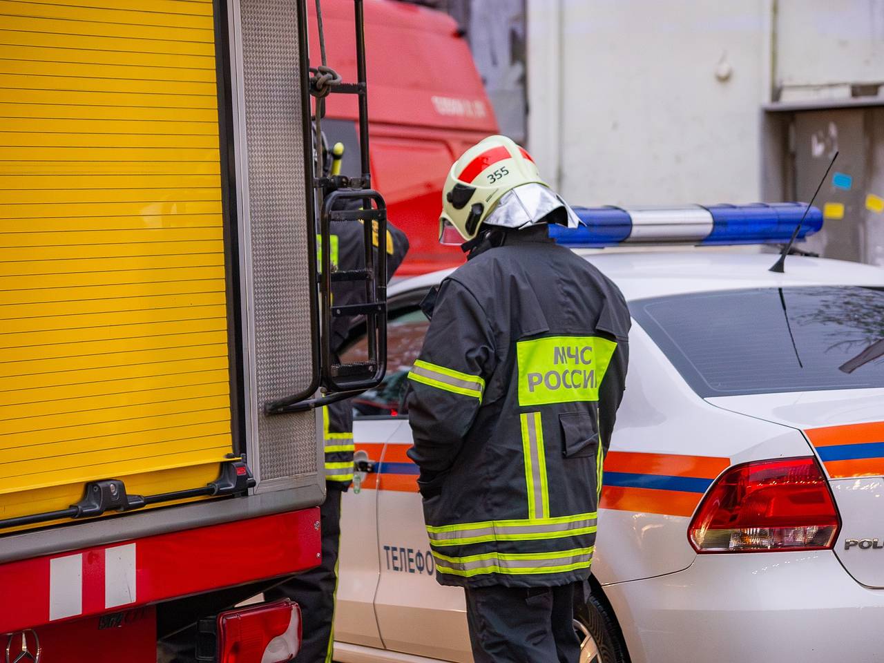 Жители Московской области сообщили о взрывах и пожаре