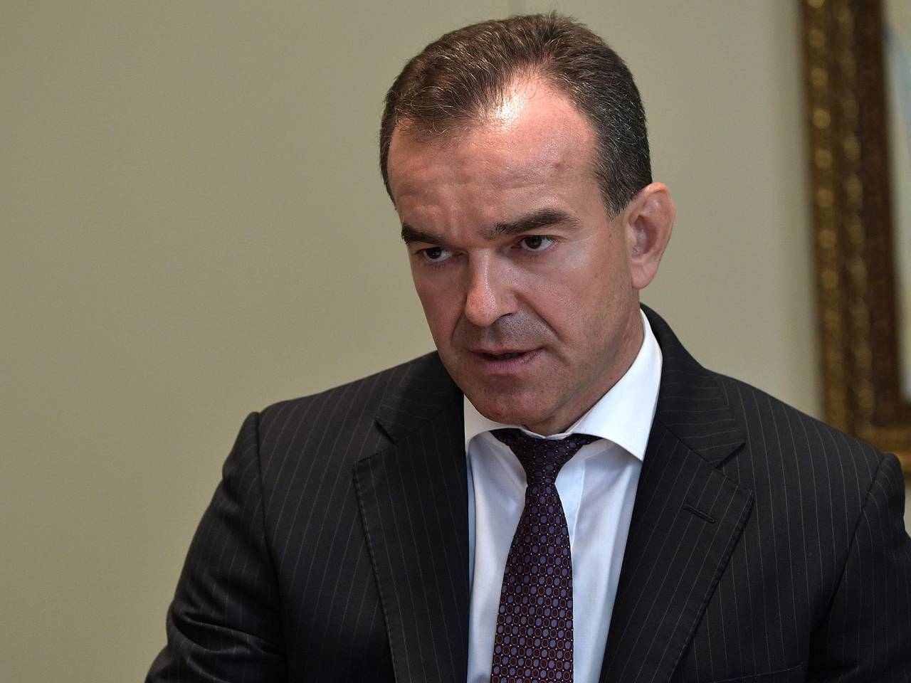 Российский губернатор запретил подчиненным покидать регион