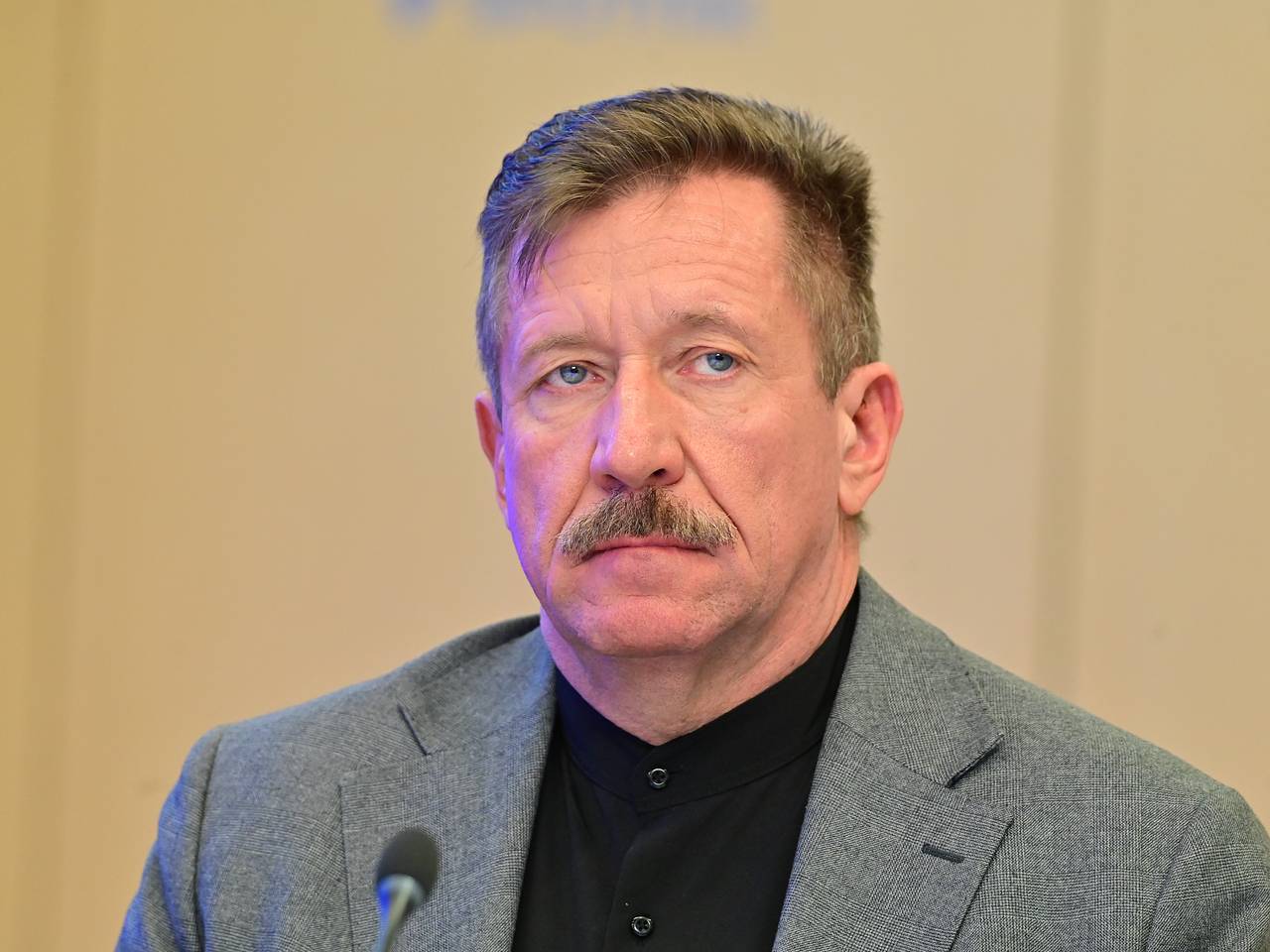Бут назвал единственный способ европейских лидеров остаться у власти