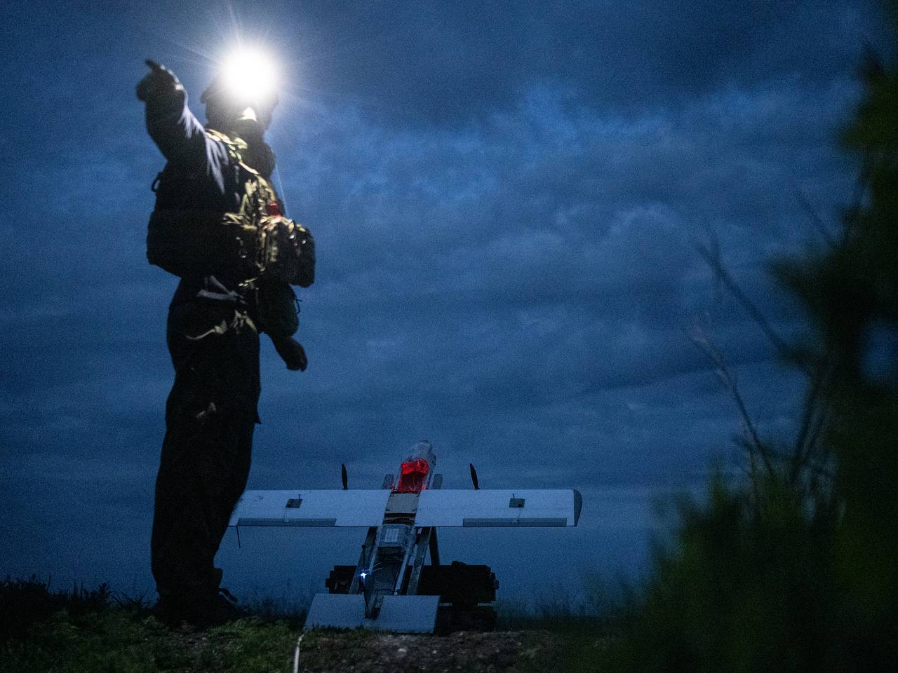 Разницу в охоте на мобильные огневые группы России и Украины объяснили