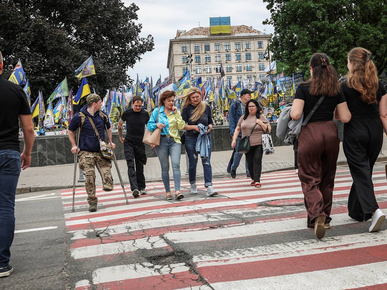 Медведев назвал причину распада Украины