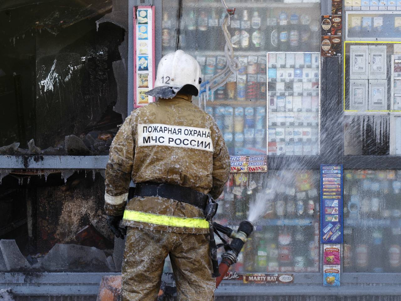 Стало известно о жертвах взрыва с последующим пожаром у вокзала в Санкт-Петербурге