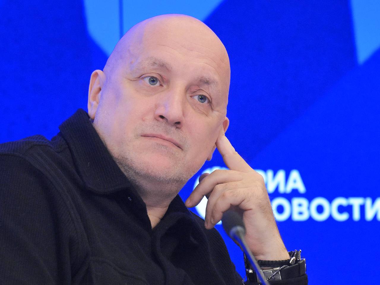 Прилепин рассказал о работе после отказа от продолжения службы на СВО