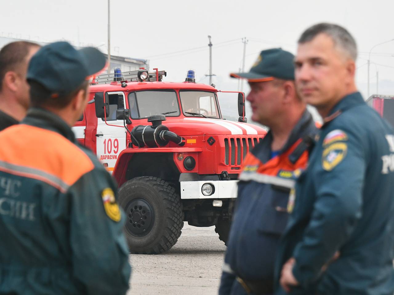 Обломки беспилотника ВСУ упали на многоэтажный дом в столице российского региона