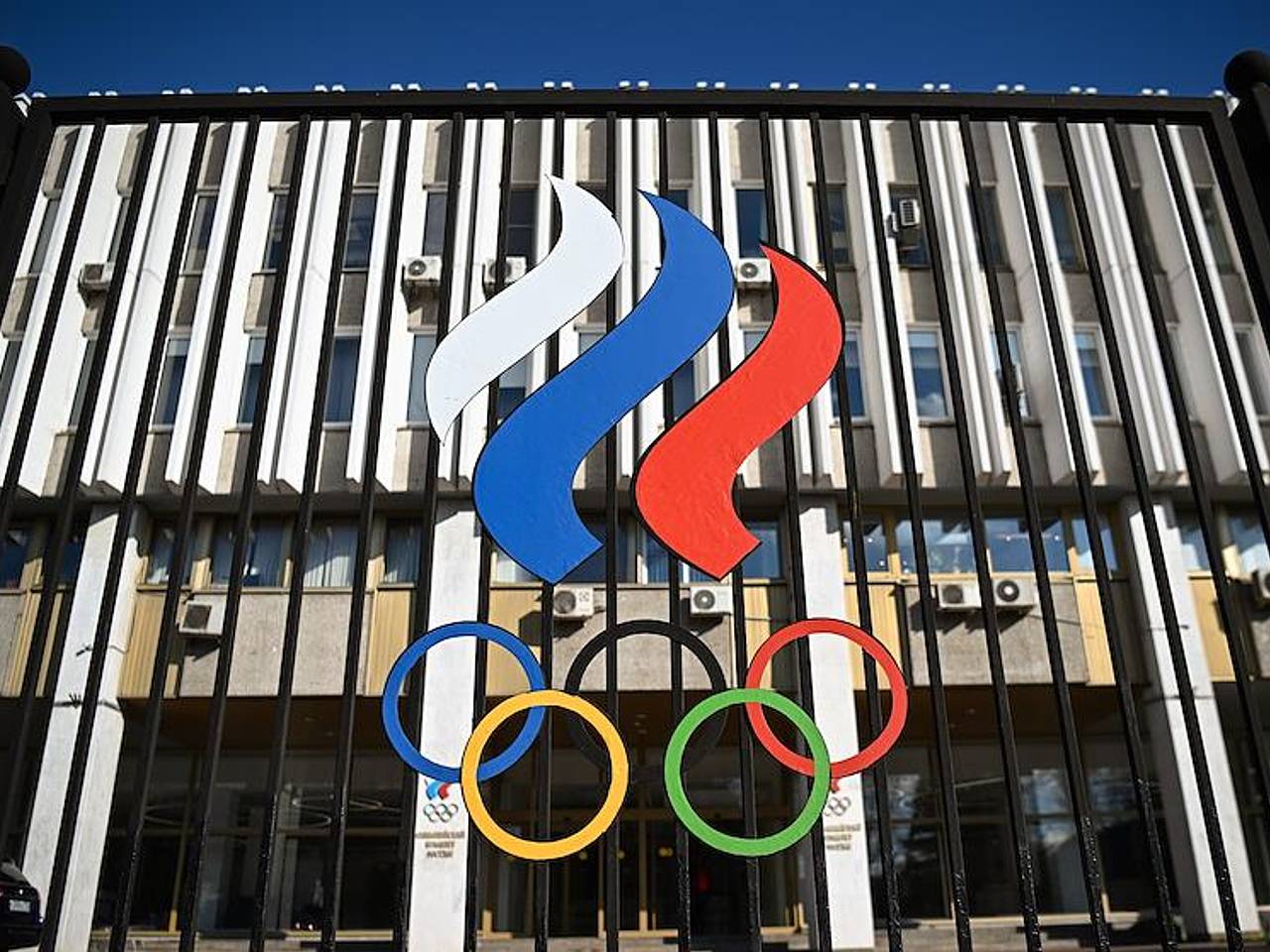 Международный олимпийский комитет отменил санкции против российских спортсменов