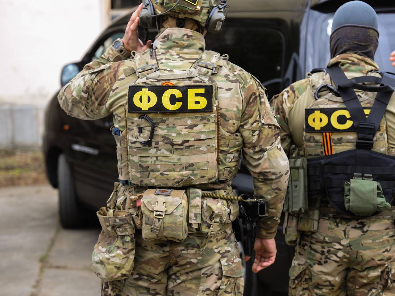 Власти объявили о предателях и ждунах в Крыму