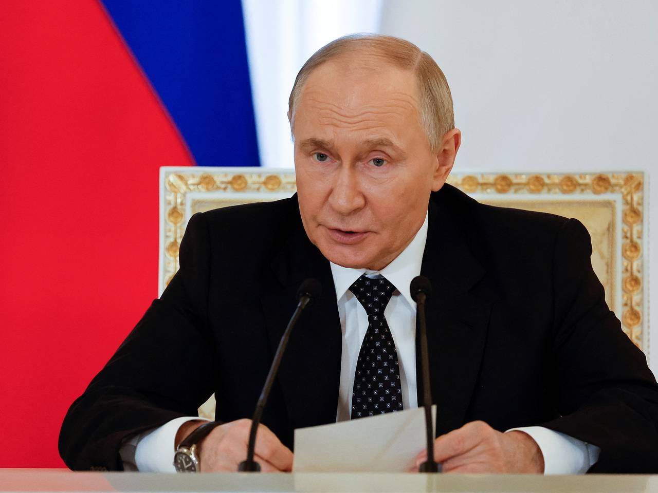 Путин подписал закон о выплатах семьям погибших на СВО сотрудников Следственного комитета